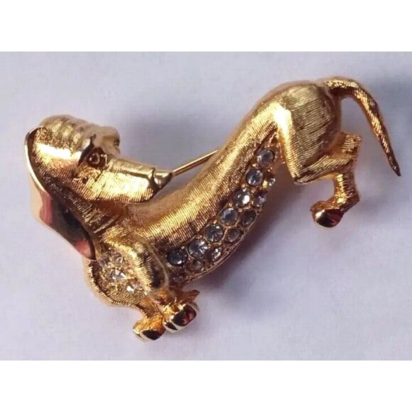 Vintage Gold Dachshund Brooch Wiener Dog Lovers Rhinestone Pin Puppy Expressions - Picture 3 of 7